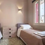 4 Guests - Veneris In Chania Apartment