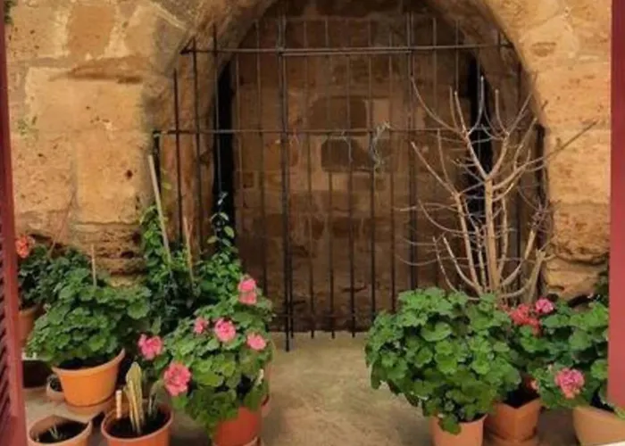 4 Guests - Veneris In Chania