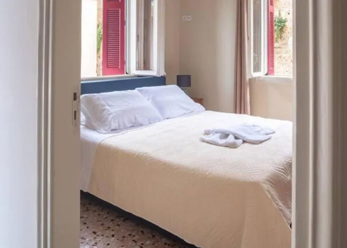 4 Guests - Veneris In Chania Lägenhet