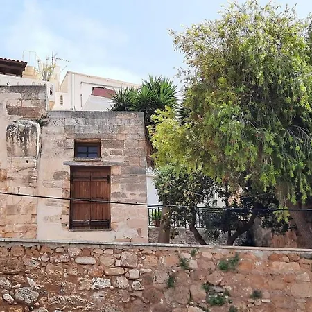 Veneris 2-bedroom In Chania * Chania (Crete)