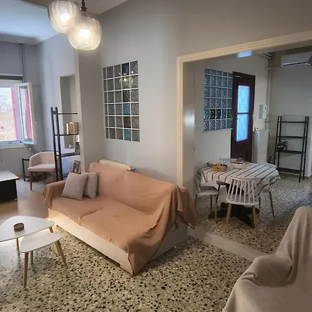 4 Guests - Veneris In Chania *