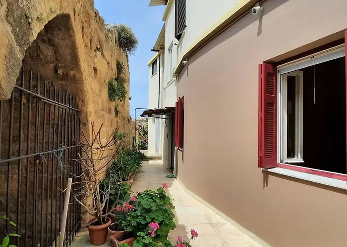 4 Guests - Veneris In Chania * La Canea