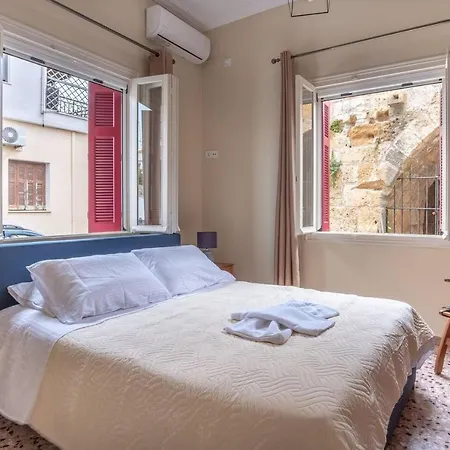 4 Guests - Veneris In Chania * Hanya